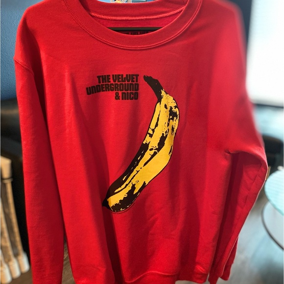 Red Sweater - Picture 3 of 3